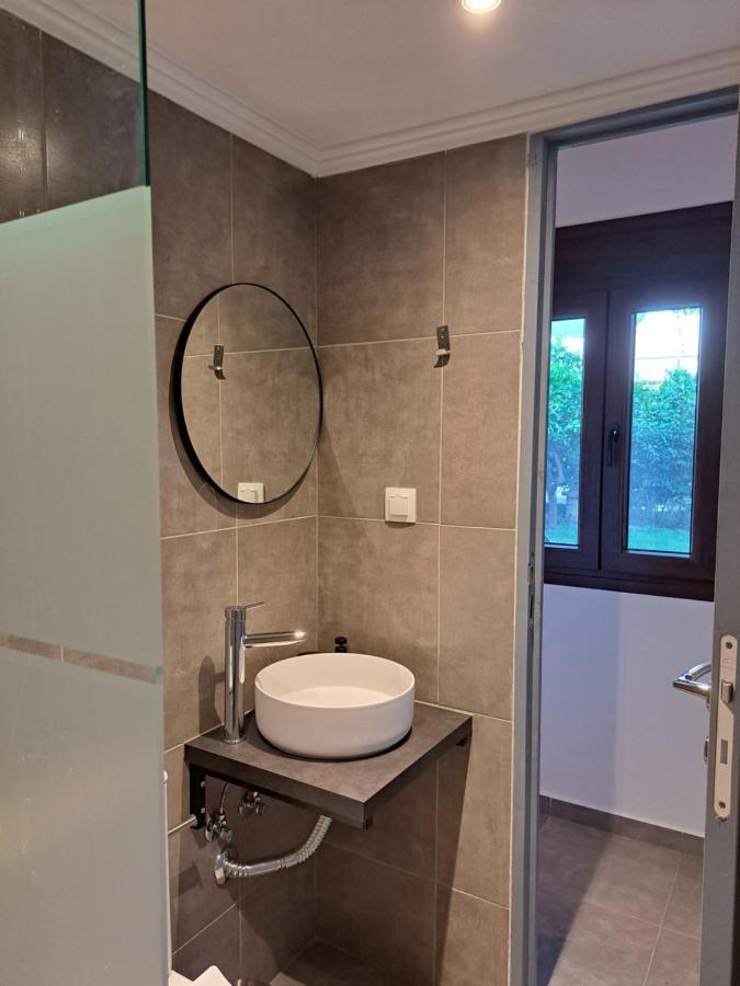 Citrus Garden Apartment Неа Скиони Екстериор снимка